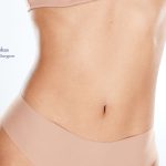 Pilvo plastika ir amžius ar egzistuoja idealiausias laikas operacijai Šaltinis Peopleimages.com - YuriArcurs