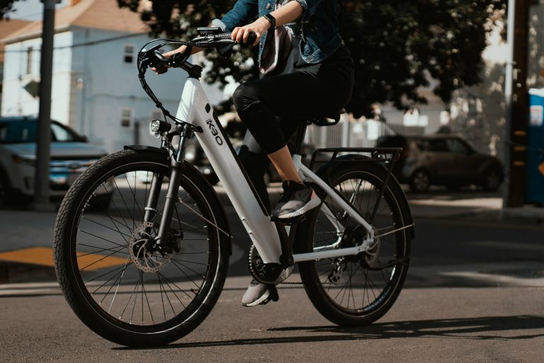 kbo-bike-kXP41LVdcv0-unsplash (1)
